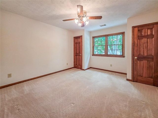 2457 Bent Oak Trail, Snellville, GA 30078