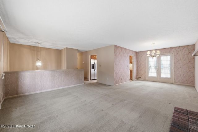 2109 Bridlewood Dr, Jeffersontown, KY 40299