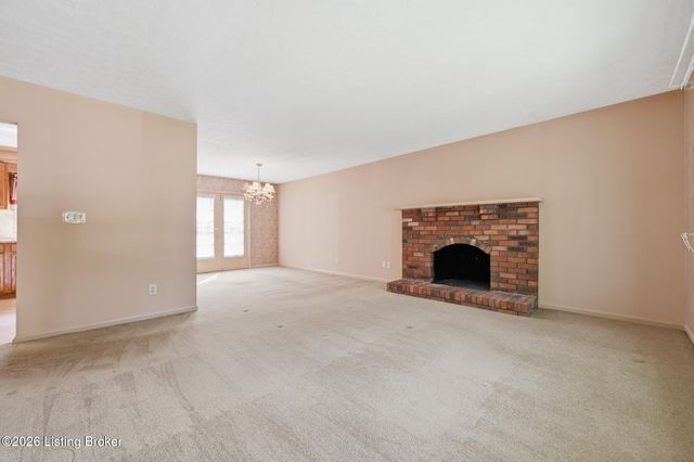 2109 Bridlewood Dr, Jeffersontown, KY 40299