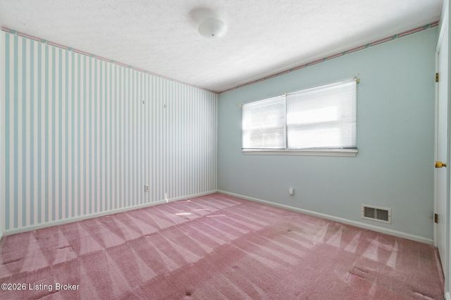 2109 Bridlewood Dr, Jeffersontown, KY 40299