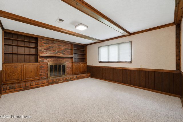 2109 Bridlewood Dr, Jeffersontown, KY 40299
