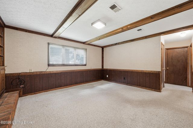 2109 Bridlewood Dr, Jeffersontown, KY 40299