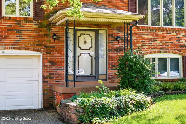 2109 Bridlewood Dr, Jeffersontown, KY 40299