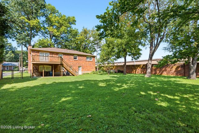 2109 Bridlewood Dr, Jeffersontown, KY 40299