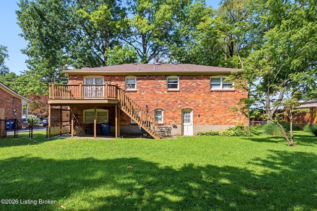 2109 Bridlewood Dr, Jeffersontown, KY 40299