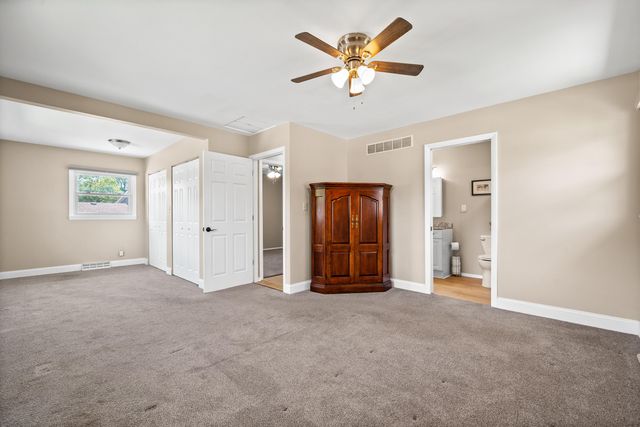 1401 Peachtree Drive, Valparaiso, IN 46383