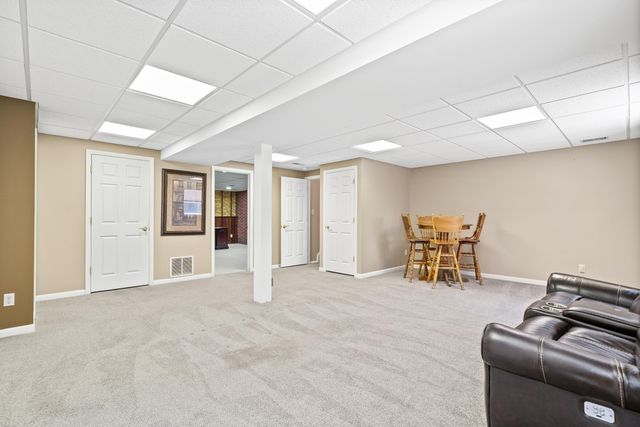 1401 Peachtree Drive, Valparaiso, IN 46383