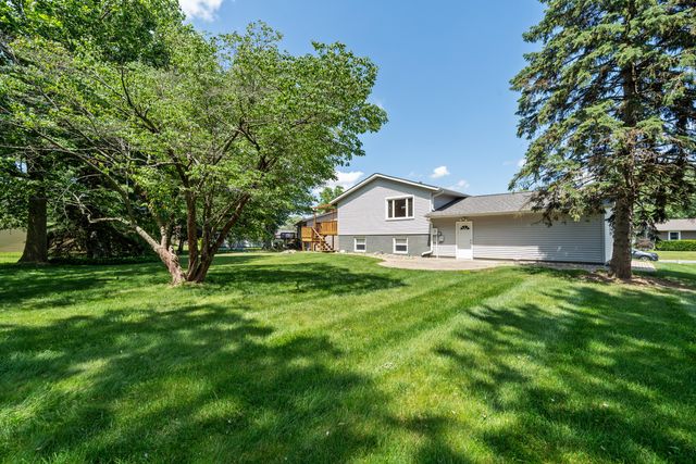 1401 Peachtree Drive, Valparaiso, IN 46383