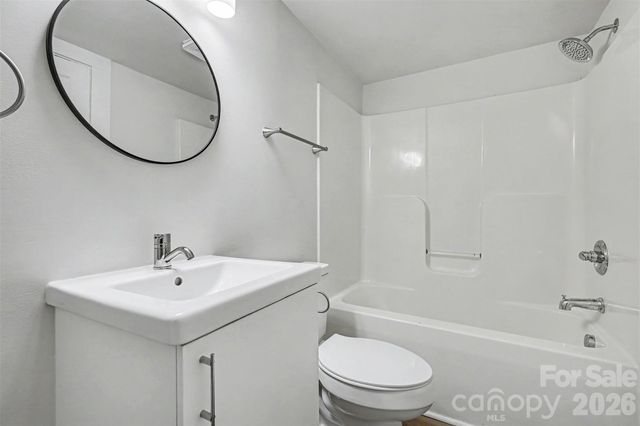303 E 10th Street, Kannapolis, NC 28083