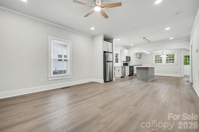 303 E 10th Street, Kannapolis, NC 28083