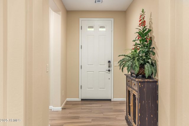 16937 W HOLLY Street, Goodyear, AZ 85395