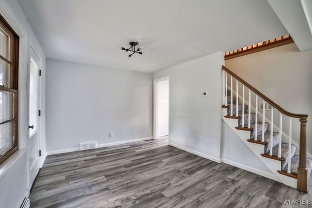 8639 Griffon Avenue, Niagara Falls, NY 14304