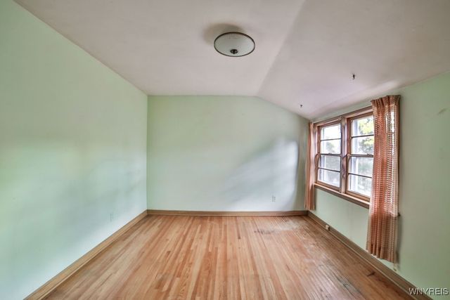 8639 Griffon Avenue, Niagara Falls, NY 14304