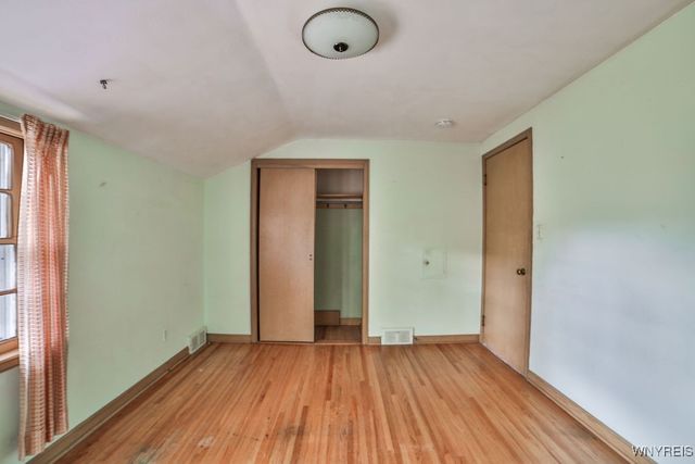 8639 Griffon Avenue, Niagara Falls, NY 14304