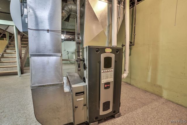 8639 Griffon Avenue, Niagara Falls, NY 14304