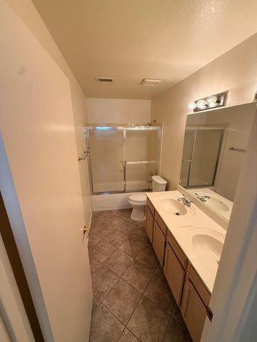 4556 E Charleston Avenue, Phoenix, AZ 85032
