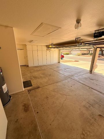 4556 E Charleston Avenue, Phoenix, AZ 85032
