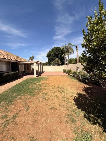 4556 E Charleston Avenue, Phoenix, AZ 85032