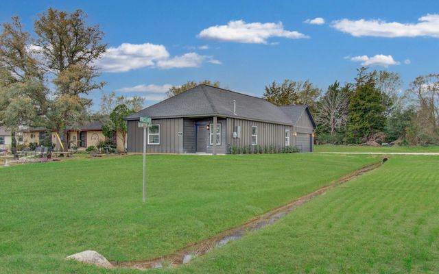 211 19th Street, Hempstead, TX 77445