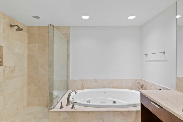 3800 N Ocean Drive 1450, Singer Island, FL 33404