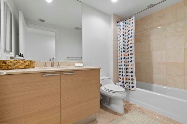 3800 N Ocean Drive 1450, Singer Island, FL 33404