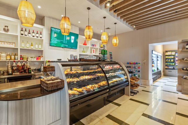 3800 N Ocean Drive 1450, Singer Island, FL 33404