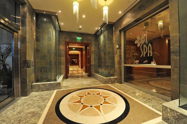 3800 N Ocean Drive 1450, Singer Island, FL 33404