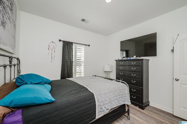 1089 MOUNTAIN LAUREL CIRCLE, Moody, AL 35004