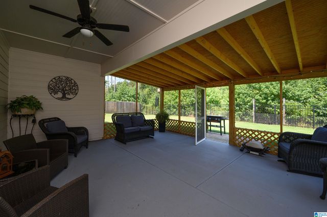 1089 MOUNTAIN LAUREL CIRCLE, Moody, AL 35004