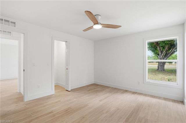 15971 Triple Crown CT, Fort Myers, FL 33912