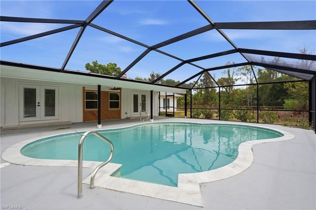 15971 Triple Crown CT, Fort Myers, FL 33912