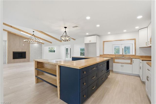 15971 Triple Crown CT, Fort Myers, FL 33912