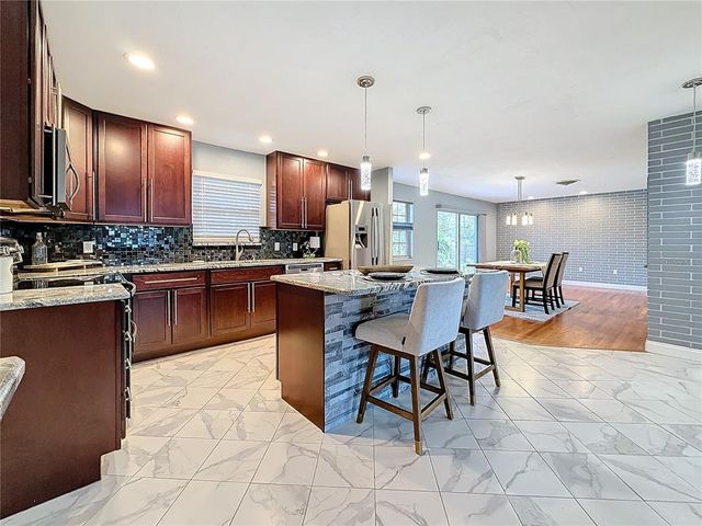 2446 BELLEAIR ROAD, Clearwater, FL 33764