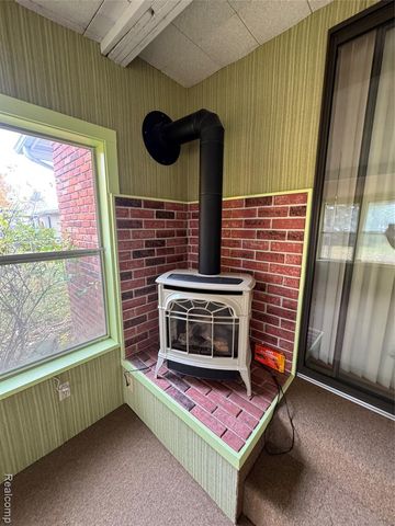 5374 Torrey Road, Flint, MI 48507