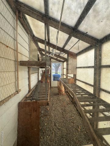 5374 Torrey Road, Flint, MI 48507