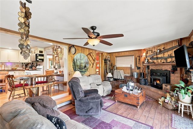 1184 West Ave, Parma, NY 14468
