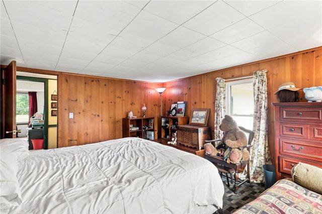 1184 West Ave, Parma, NY 14468