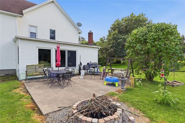1184 West Ave, Parma, NY 14468