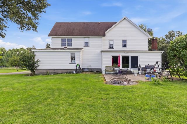 1184 West Ave, Parma, NY 14468