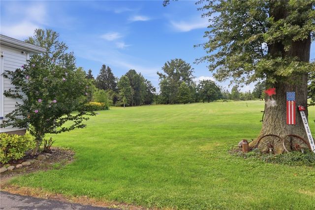 1184 West Ave, Parma, NY 14468