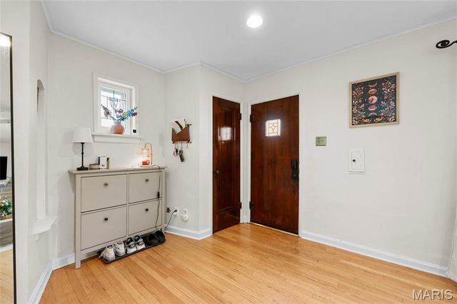 9058 Rosemary Avenue, St Louis, MO 63123