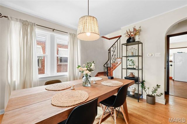 9058 Rosemary Avenue, St Louis, MO 63123