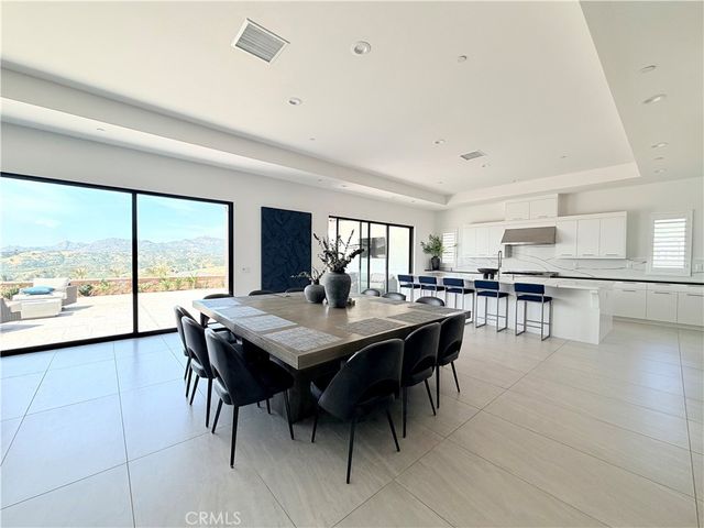 12545 N Silver Spur Court, Porter Ranch, CA 91326