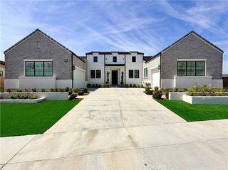 12545 N Silver Spur Court, Porter Ranch, CA 91326