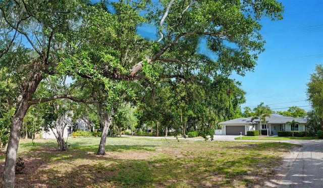 TURKS CAP PLACE, Sarasota, FL 34234
