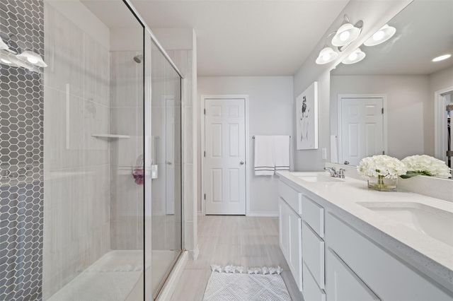 912 Eves Necklace DR, Buda, TX 78610