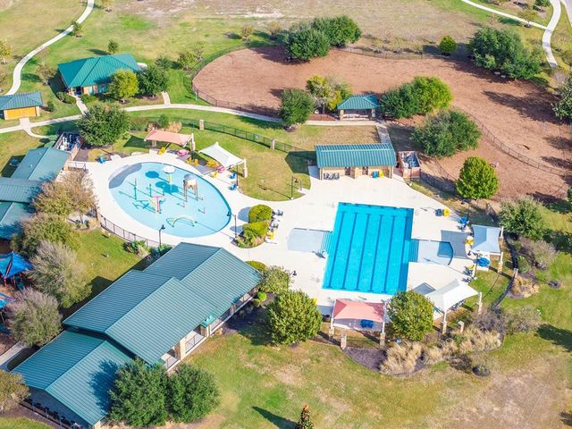 912 Eves Necklace DR, Buda, TX 78610