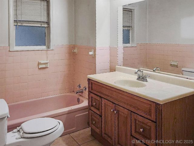 800 Henson Road, Madill, OK 73446