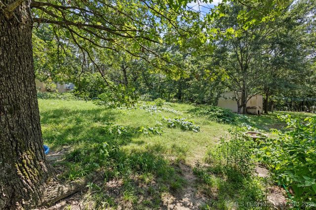 800 Henson Road, Madill, OK 73446