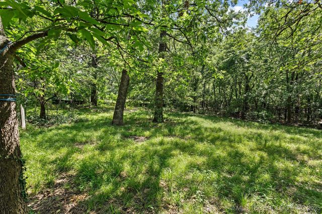 800 Henson Road, Madill, OK 73446